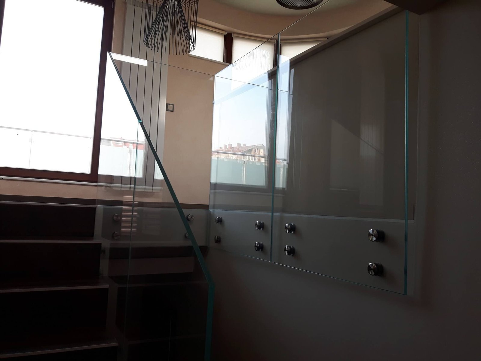 stukleni samonoseshti parapeti 15