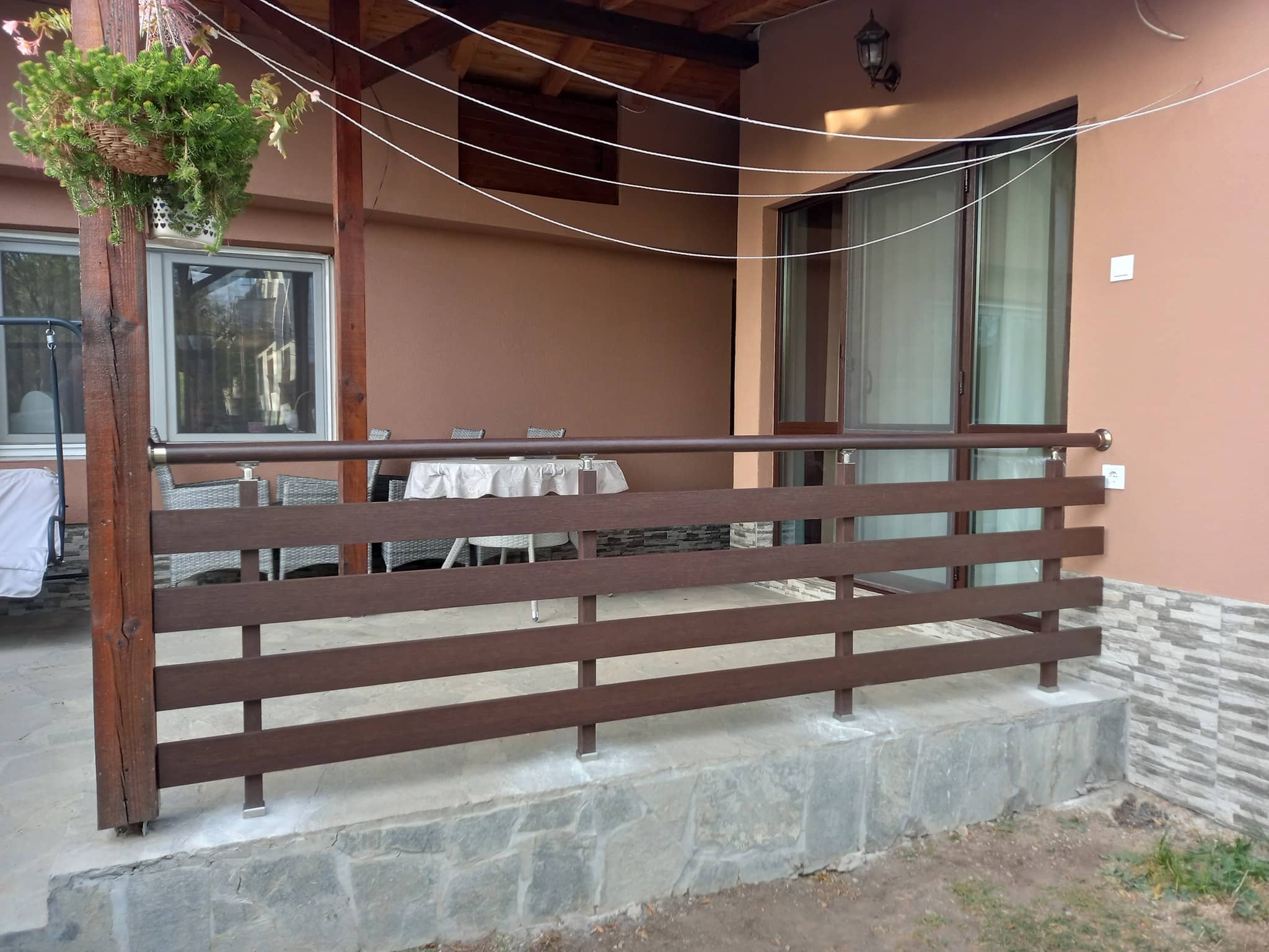 aluminiev parapet vila 20