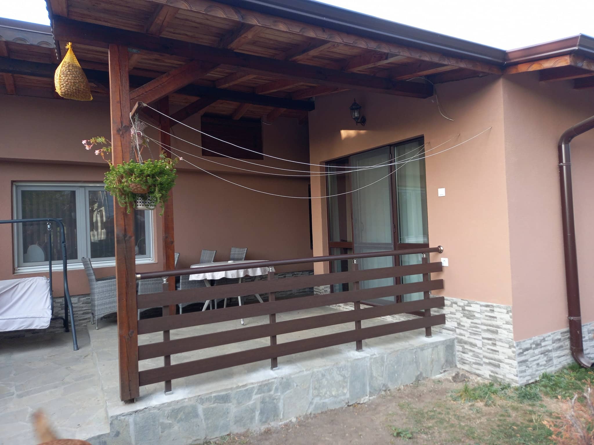 aluminiev parapet vila 22