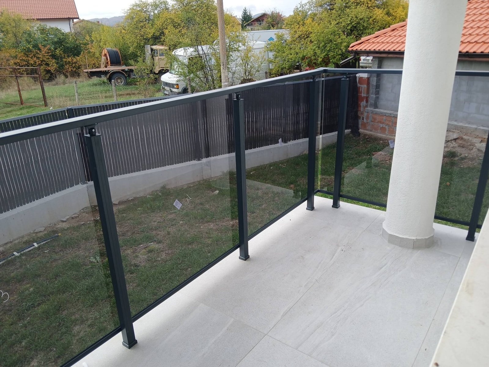 парапети със стъкло 9а 13