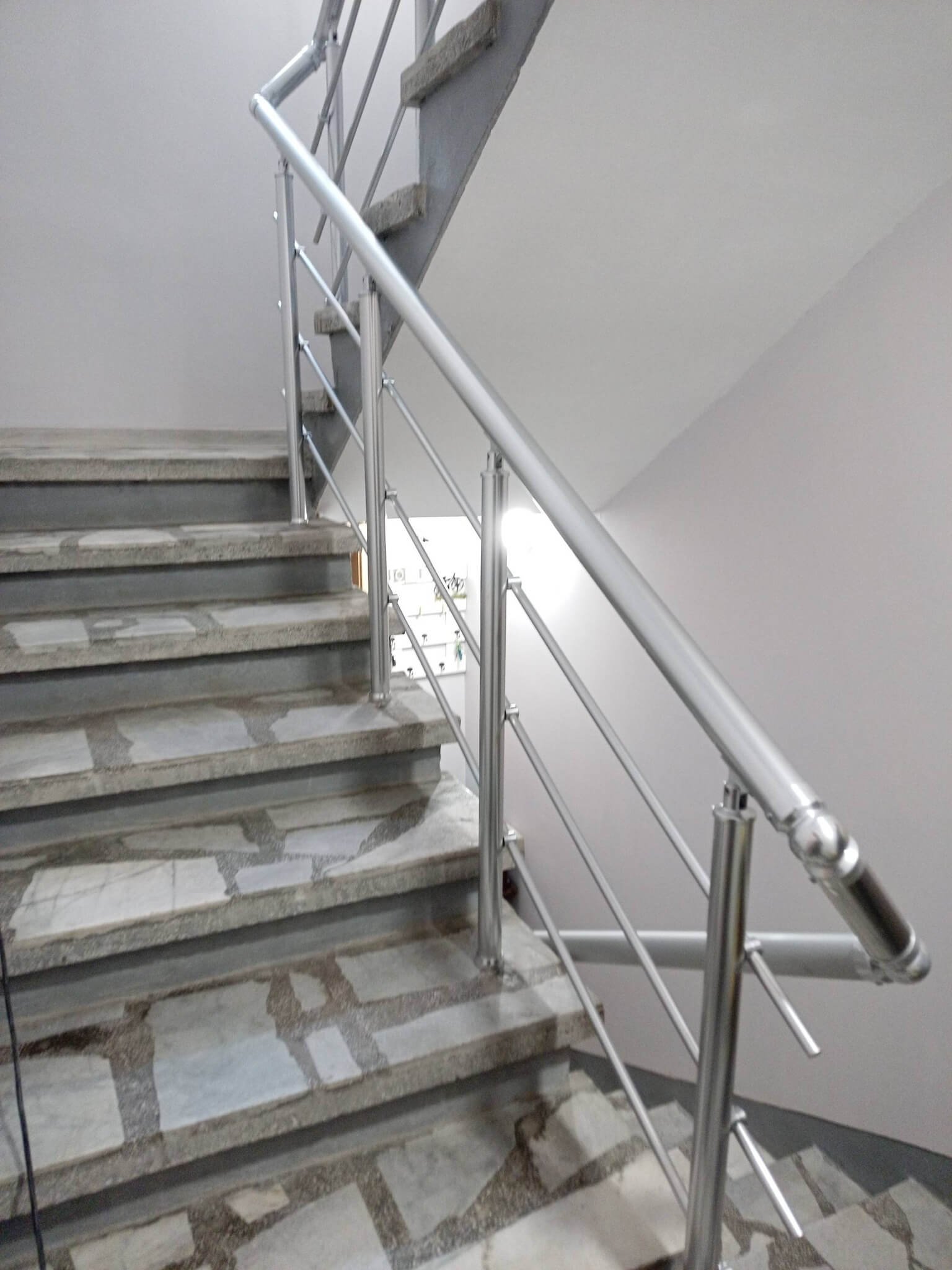 струнни алуминиеви парапети 1к40