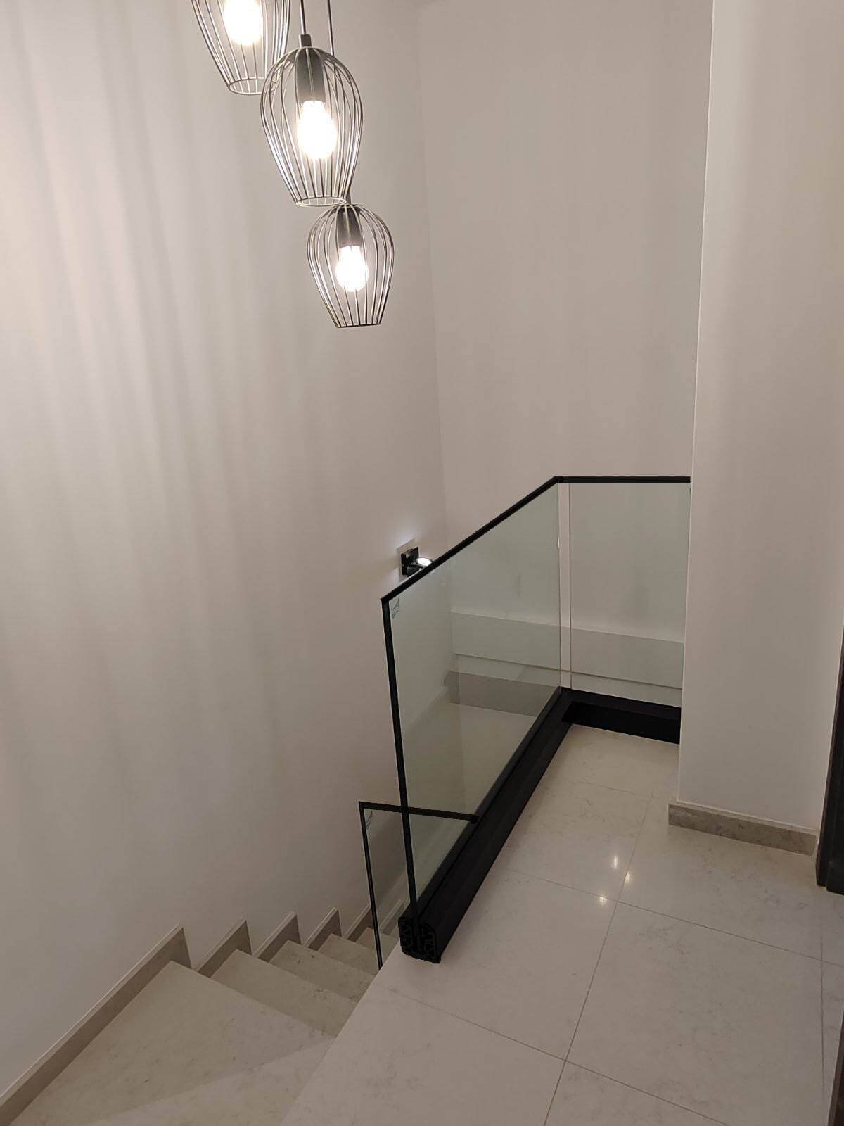 стъклени парапети н320