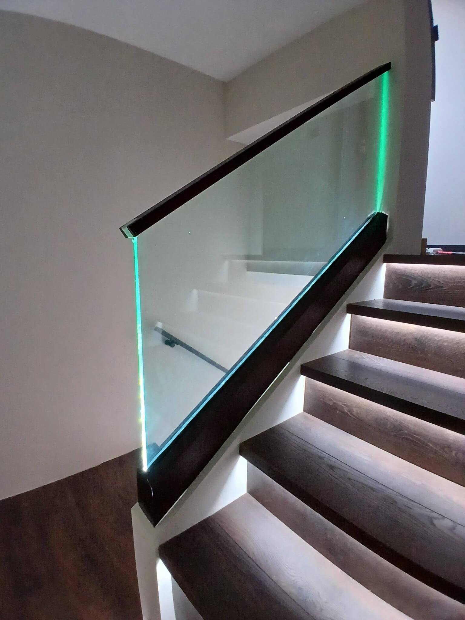 стъклени парапети н322